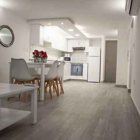 Grand C.a. Apartament Limassol