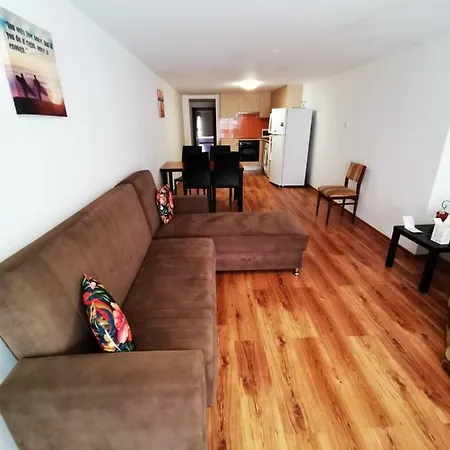 Grand C.a. Appartement